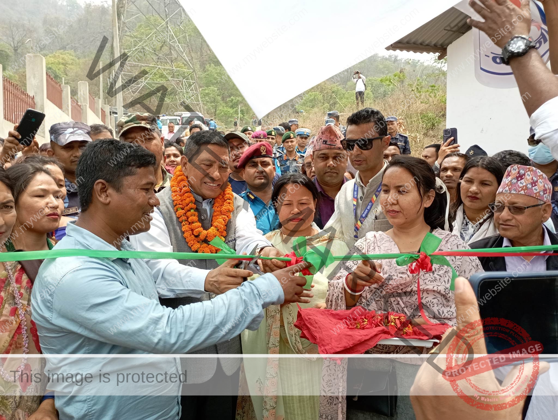 अप्सरा आचार्य फाउण्डेसनद्वारा क्रिकेटका अलराउण्डर गुल्सन झालाई नगदसहित सम्मान 