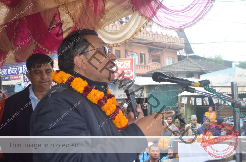 लालबन्दीमा रास्वपाको आमसभा सम्पन्न