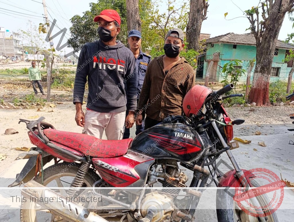 लागुऔषधसहित चिताईनका २ जना पक्राउ